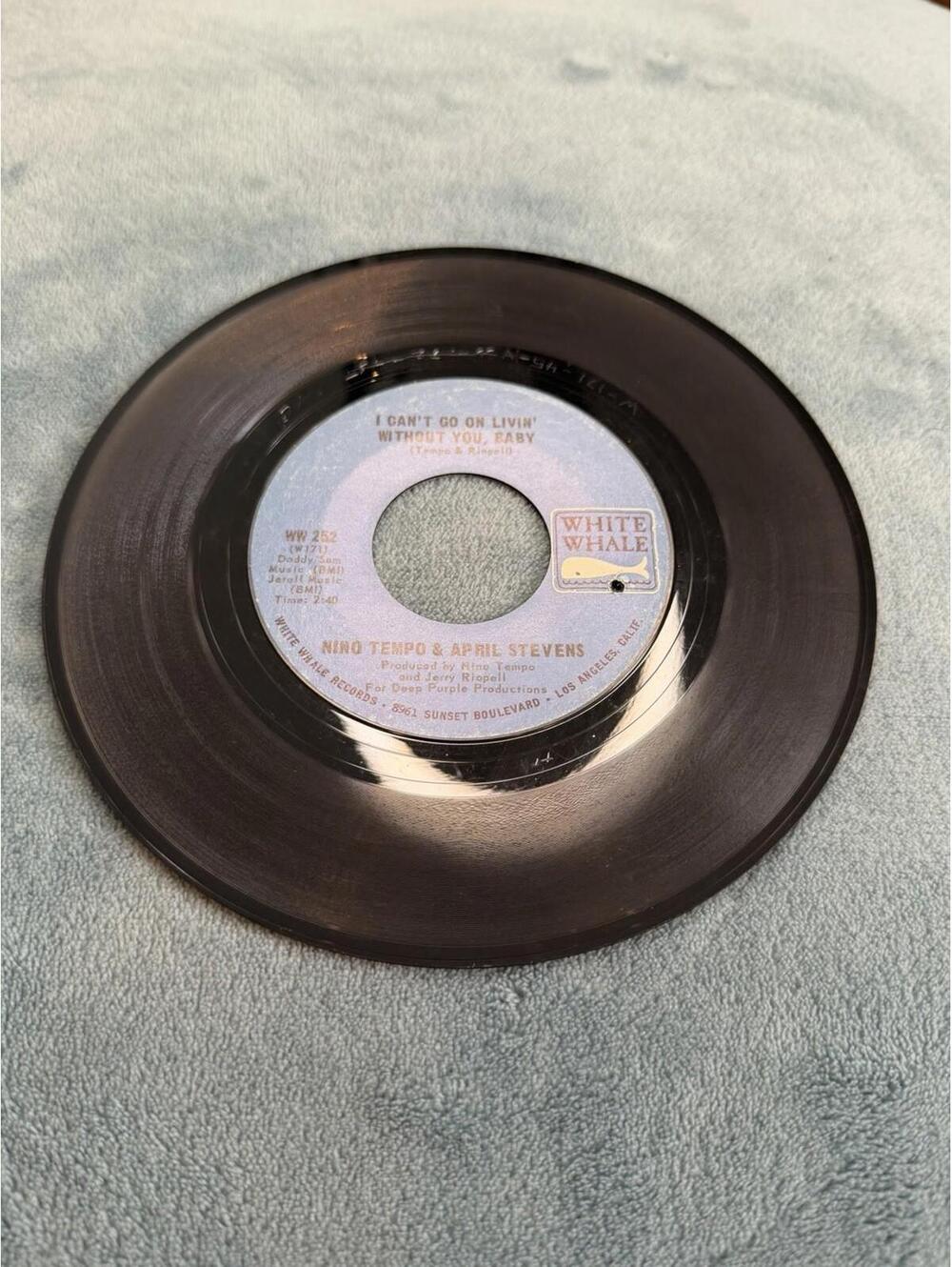 Nino Tempo &April Stevens I Can’t Go On Livin Without You Baby 45RPM White Whale